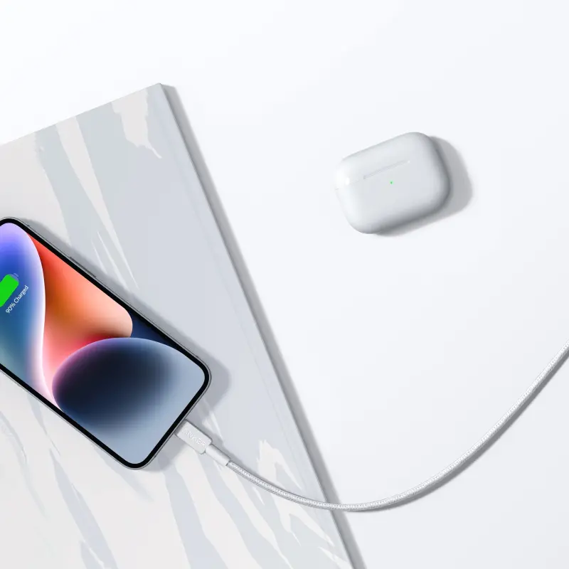 CABLE ANKER TRENZADO TIPO USB-C A LIGHTNING 6FT DE CARGA RÁPIDA BLANCO A81B6H21