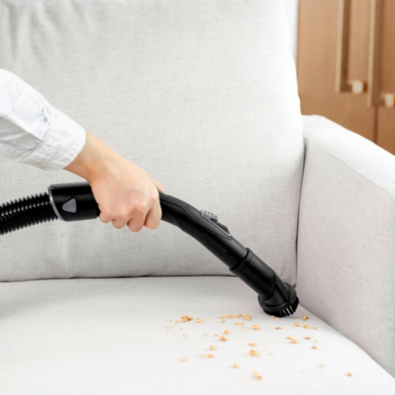 Karcher Aspiradora compacta de 700w con contenedor de residuos