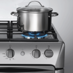 INDURAMA ESTUFA A GAS DE 24" 4 QUEMADORES CON TAPA DE VIDRIO LÃNEA ZAFIRO