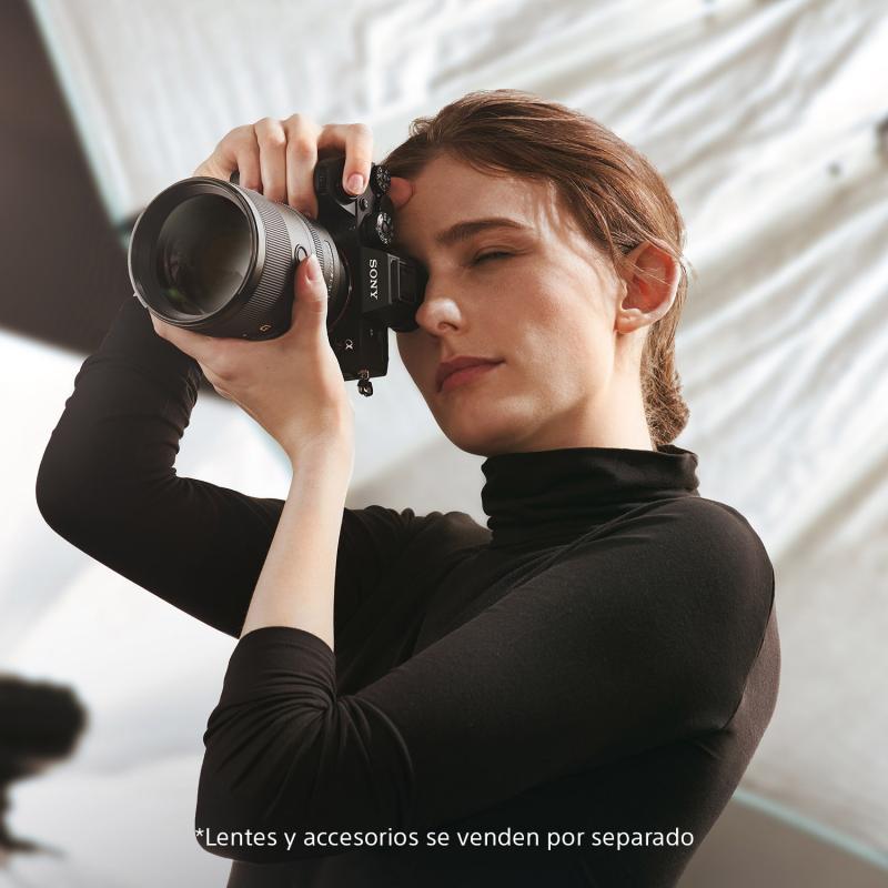 SONY CAMARA FULL FRAME ALPHA 7R IV DE 35MM Y 61MP (SOLO CUERPO)