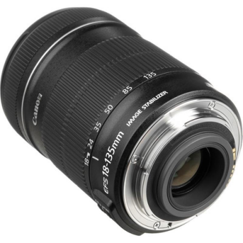 Canon Lente ef-s 18-135mm f/3.5-5.6 is stm