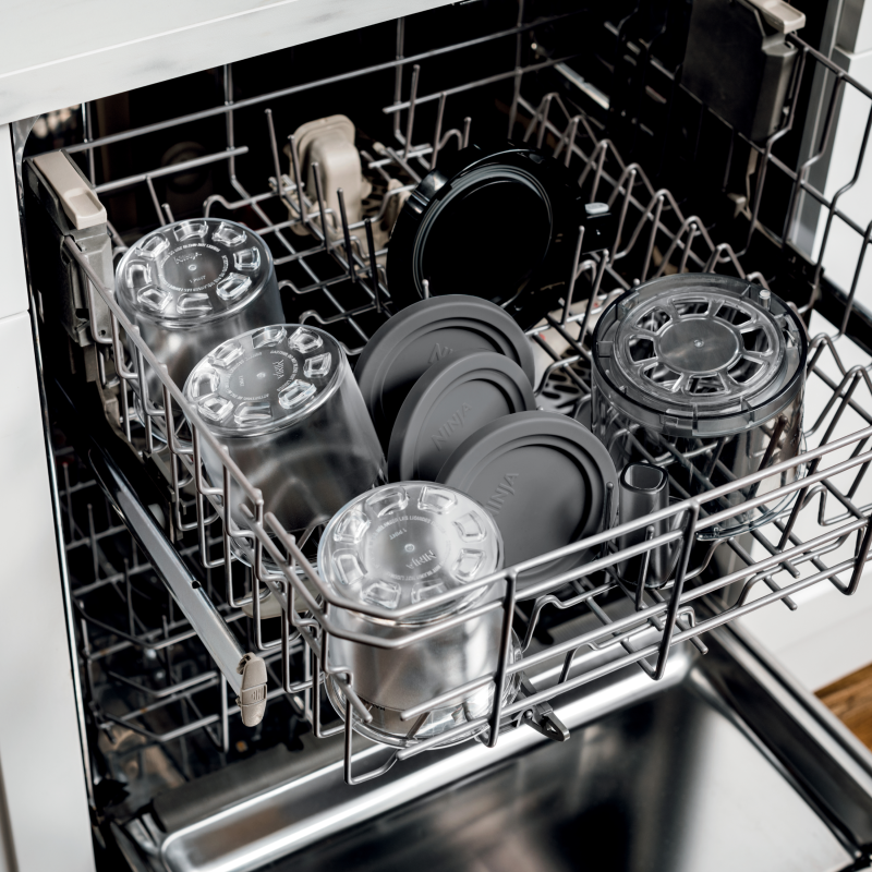 NINJA MAQUINA PARA HACER HELADOS CREAMI