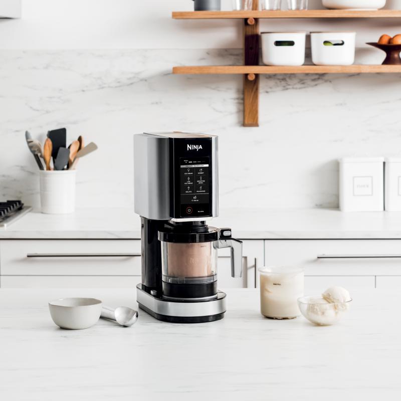 NINJA MAQUINA PARA HACER HELADOS CREAMI