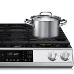 SAMSUNG ESTUFA A GAS BESPOKE DE 30" 5 QUEMADORES TRUE CONVECTION NX60BB851512