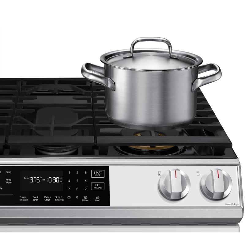 SAMSUNG ESTUFA A GAS BESPOKE DE 30" 5 QUEMADORES TRUE CONVECTION NX60BB851512